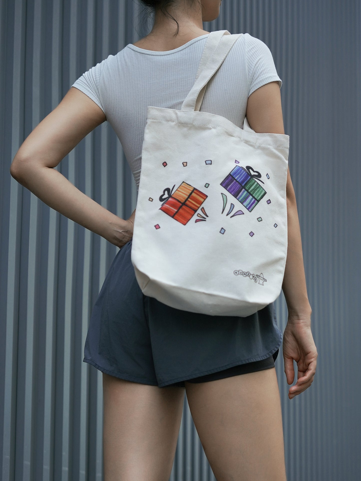 Everyday Canvas Tote Bag “Gift Boxes”